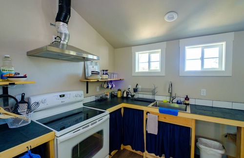 Bishop Casa | Eastside Guesthouse