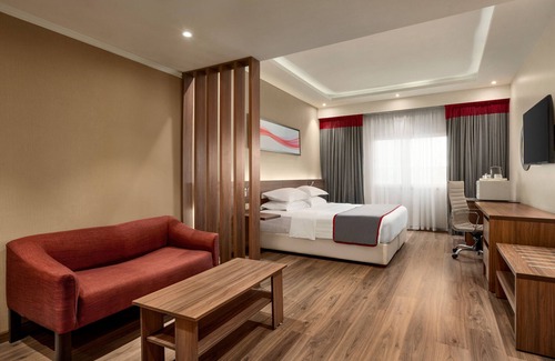 Al Hamra Hotel | EASTYARD Dammam - Hotel