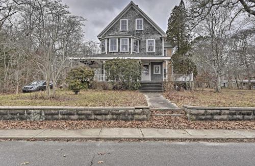 Tisbury Casa | Easy Access to Beaches Vineyard Haven House