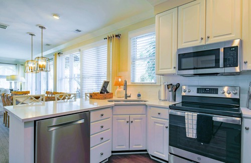 Isle of Palms Casa | Easy Access to Grand Pavilion Community Pools & Beach! Spacious End Unit w/ Terrific Natural Light!