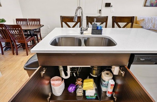 Suncrest Apartamento | Easy Access to I-15, Comfy Bed, Pool/Hot Tub, Gym