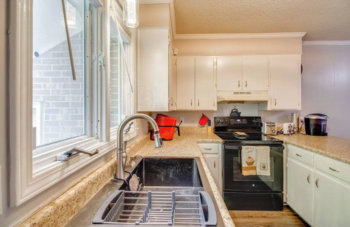 Woodfield Apartamento | Easy Access to I-77 & I-20: Columbia Duplex!