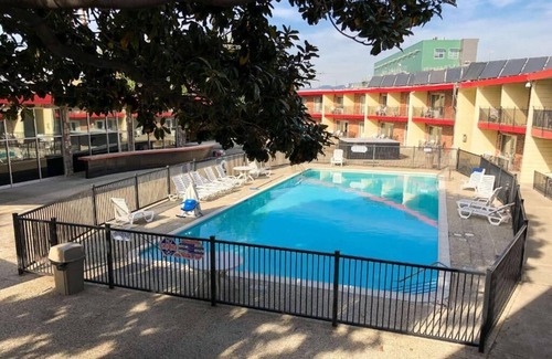 Oakland Casa | Easy, affordable access to Oakland and San Francisco attractions