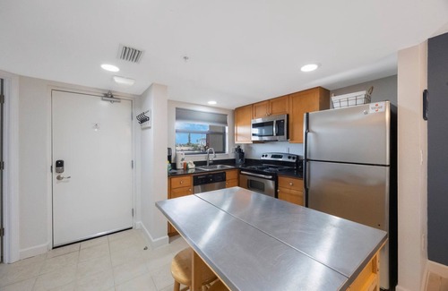 Belle Vista Condominio | Easy Coastal Escape | Walk to Fun