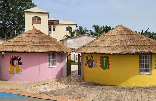 Kololi Cabina | Easy Time Lodge