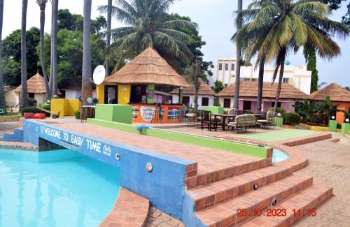 Kololi Cabina | Easy Time Lodge