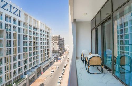 Nad Al Sheba Apartamento | EasyGo - Contemporary 2 Bedroom Apartment with Balcony in Meydan
