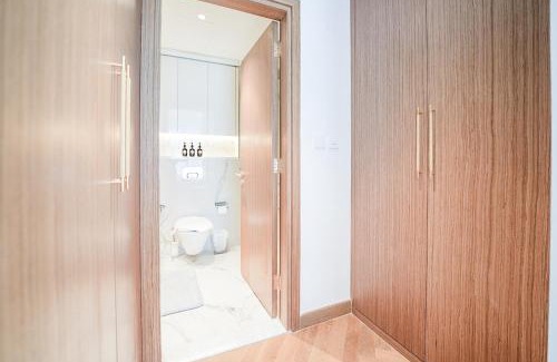 Nad Al Sheba Apartamento | EasyGo - Contemporary 2 Bedroom Apartment with Balcony in Meydan