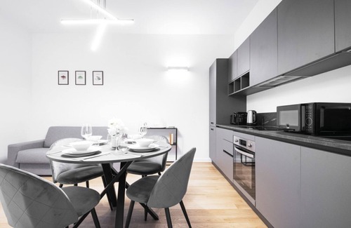 Washington Apartamento | Easylife - Apartment with terrace near Cenacolo