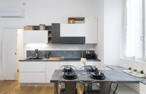 Fiera Apartamento | Easylife - Bright apartment in City Life