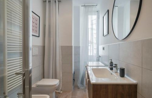 Porta Romana Hotel | Easylife - Classic and Comfy Porta Romana Flat
