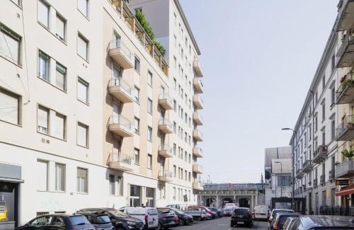 Ponte Seveso Apartamento | ​Easylife- Elegante Attico con Terrazzo Panoramico