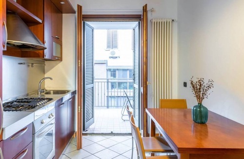 Ponte Seveso Apartamento | Easylife - Spacious and bright two bedroom with loggia balcony for peaceful rela