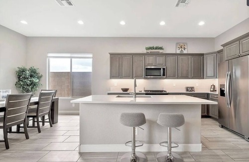 Estrella Mountain Ranch Casa | EAZY AZ Modern 2 bedroom townhouse on the 8th fairway of Estrella Mountain Ranch