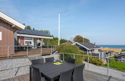 Bjert Casa | "Ebbeline" - 150m from the sea by Interhome