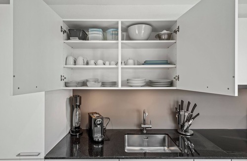 Kreuzlingen Apartamento | Ebenerdiges- Bodensee- Apartment mit Terrasse und Kleinem Garten