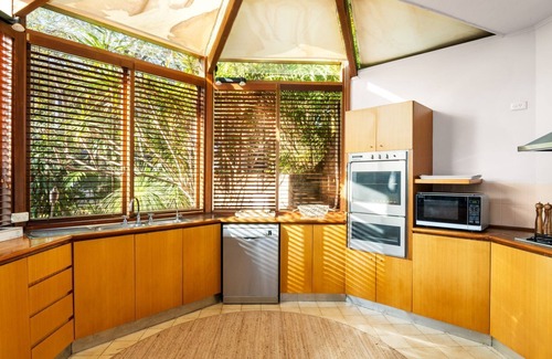 Palm Beach Casa | Ebor Sanctuary by Palm Beach Holiday Rentals