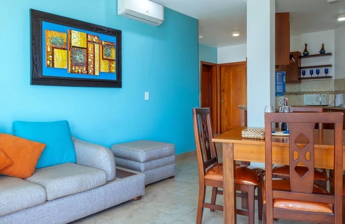 Manta Apartamento | Beso del Sol - "Costa" 2-Bedroom Oceanfront Apartment