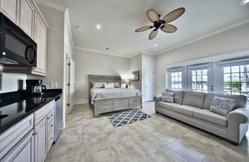 Kiska Beach Casa | ECDI | PCB Near 30-A 5 BR 4 BA Pool Hot Tub May & Fall Deals Age 21 & Pets OK
