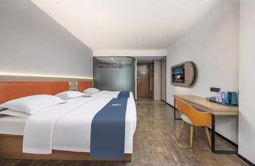 Dujiangyan Hotel | Echarm Hotel Chengdu Dujiangyan Scenic South Bridge