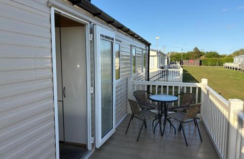 Chapel Saint Leonards Casa | Echo Coastal Holidays -Golden Palm Resort - Chapel St Leonards