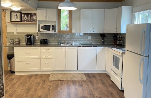 Saskatchewan Cabina | Echo Lake Lakefront Cabin in picturesque Qu’Appelle Valley,
