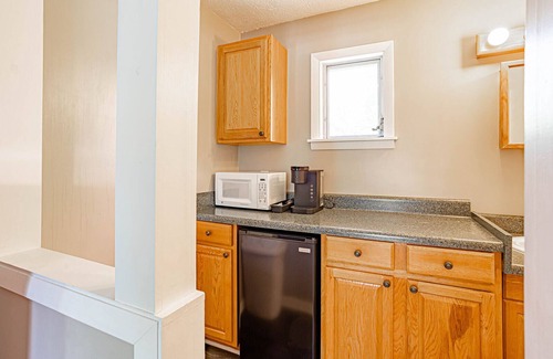 Laurel Park Cama Y Desayuno | Echo Mountain Inn