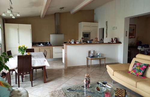 Talence Casa | Echoppe Avec Piscine Pour 4 Adultes Proche du Centre de Bordeaux