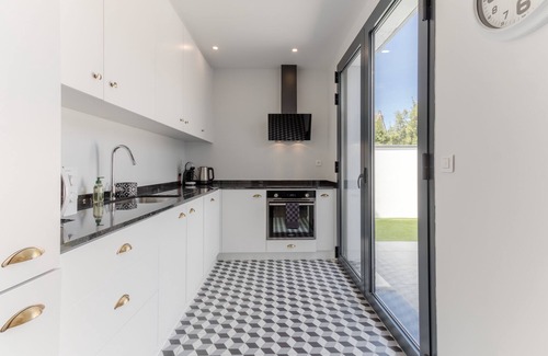Nansouty-Saint-Genes Casa | Echoppe Jaurès - typical Bordeaux renovated house 3 bedrooms/3 bathrooms