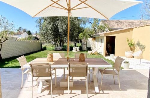 Libourne Casa | Echoppe rénovée 85m2 - terrasse & Jardin