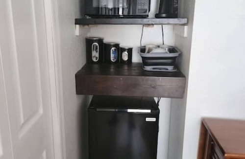 East Ybor Apartamento | Eclectic Boho Micro Suite. Steps from 7th Ave #1