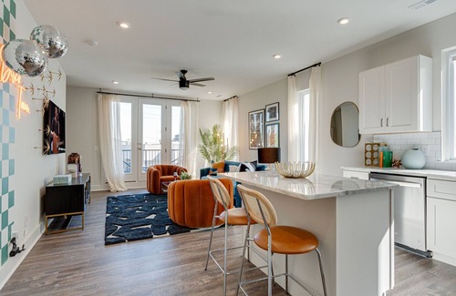 Whitebridge Casa | Eclectic Charm - 2 Rooftop Decks - The Nations