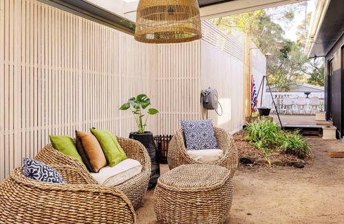 Blairgowrie Casa | Eclectic Cosy Bathhouse | Couples Retreat in Blair