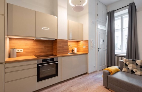 Josefov Apartamento | Eclectic design duplex in Prague