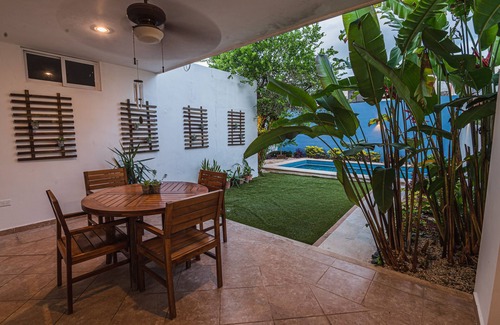 Merida Casa | ECLECTIC House 3BDs AC, Pool and Great LOCATION!