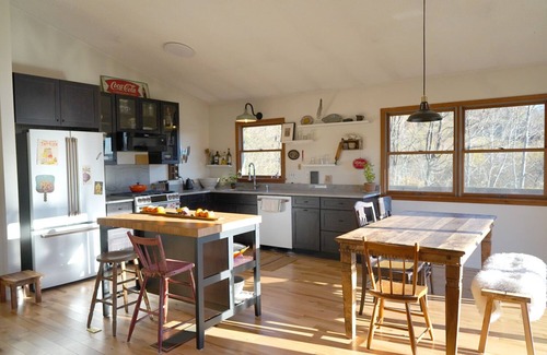 Leicester Casa | Eclectic Mountain Home with Gorgeous Valley View on 7 Acres