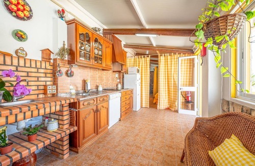 Arruda dos Vinhos Apartamento | Oasis ecléctico con encanto junto a la piscina en Arranhó