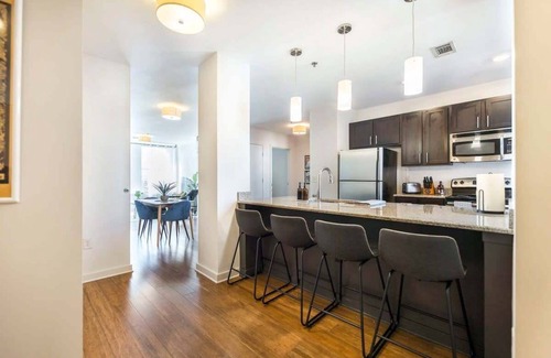Macon Apartamento | Stylish Fresh Historic Apt w/ Downtown Views