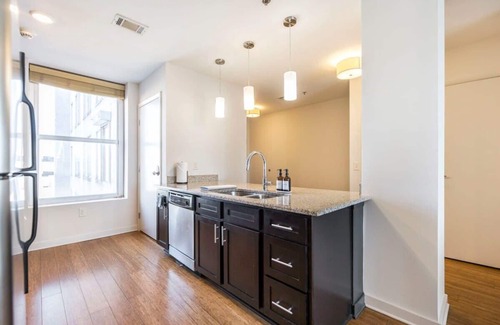 Macon Apartamento | Stylish Fresh Historic Apt w/ Downtown Views