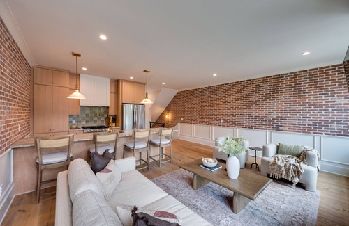 Hillsboro Village Cabaña | Eclipse - Ultra High End Finishes - Rooftop Patio