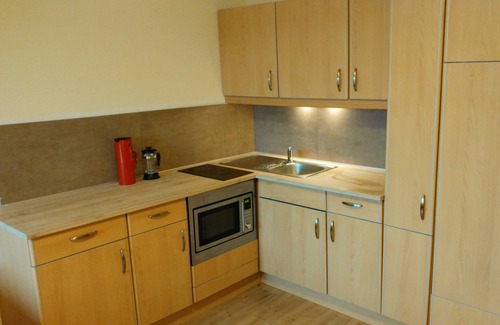 Oberdollendorf Apartamento | Tranquilo y elegante apartamento de negocios. DHL ° ° ° Telekom CMI ONU