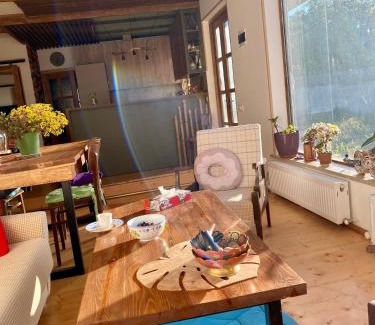 Vanadzor Casa | Eco Art House