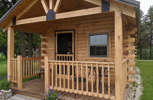 Houston County Cabina | Eco Cabin Retreat