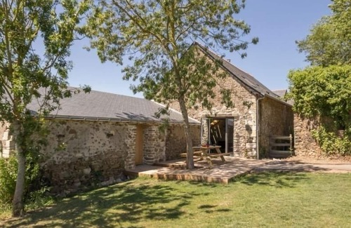 La Chapelle-Saint-Sauveur Cabaña | Casa tranquila con piscina ecológica, cerca de Angers
