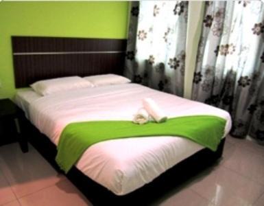 Kampung Paya Hotel | ECO Hotel Putra Kajang