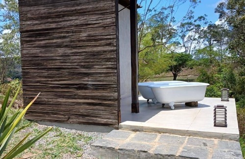 Sacra Familia do Tingua Apartamento | Eco Lodging - 2 People Peace and Comfort