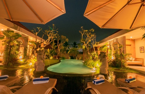 Melayang Villa | Eco-Luxury! 4BR Private Pool Villa in Ubud