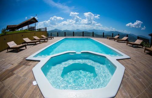 Paulo Lopes Cabina | Eco Mirante Hotel