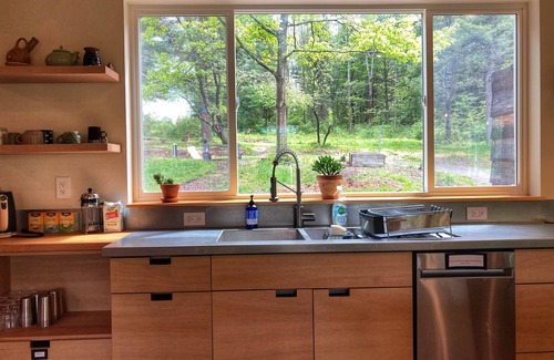 Danby Casa | Eco-Modern Home in Pine Forest Sanctuary