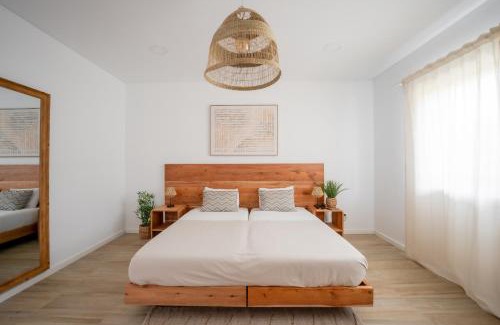 Ribeira Grande Cabina | Eco Surflodge Azores